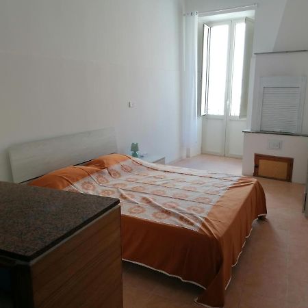 Porta Mare Rooms 2 Otranto Eksteriør bilde